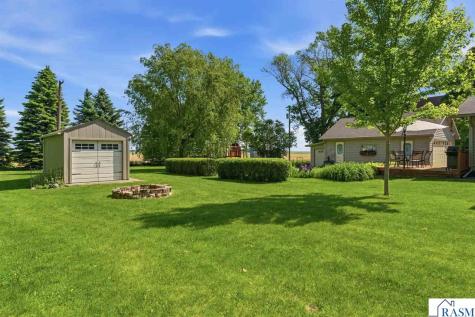 220 E North Street Amboy MN 56010