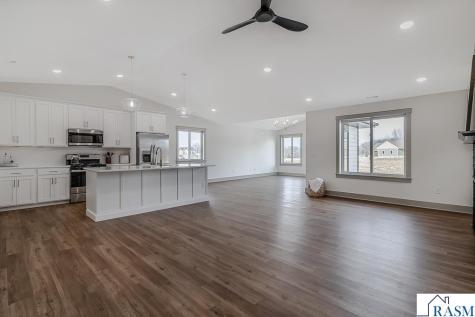 309 Pinehurst Drive Mankato MN 56001