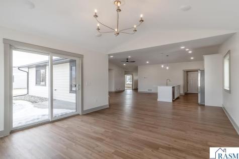 309 Pinehurst Drive Mankato MN 56001