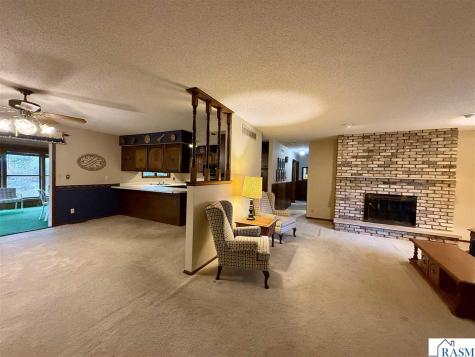52387 Acorn Avenue North Mankato MN 56003