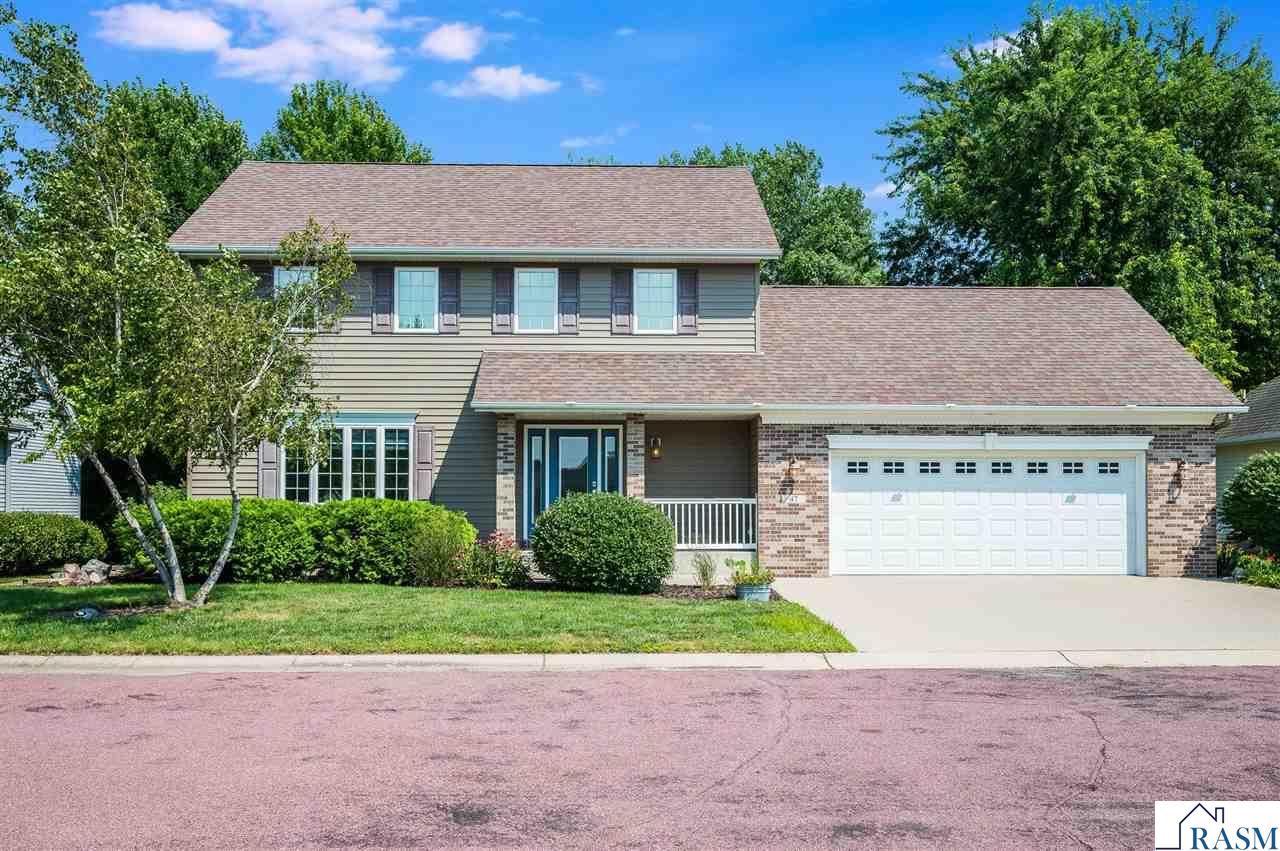 47 Eagle Ridge Trail North Mankato MN 56003
