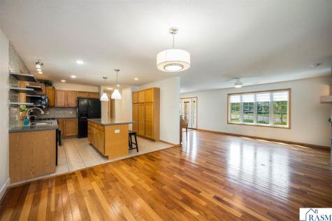 47 Eagle Ridge Trail North Mankato MN 56003