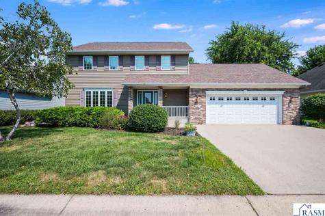 47 Eagle Ridge Trail North Mankato MN 56003