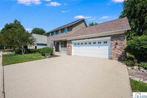 47 Eagle Ridge Trail North Mankato MN 56003