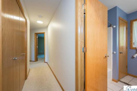 47 Eagle Ridge Trail North Mankato MN 56003