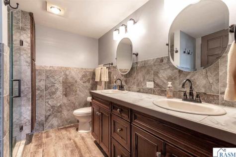 277 Red Ridge Road Good Thunder MN 56037