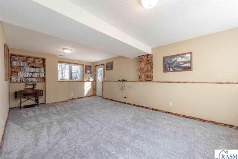 277 Red Ridge Road Good Thunder MN 56037