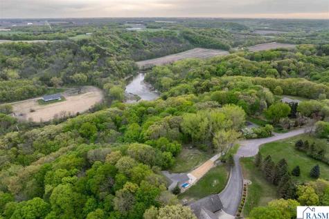 277 Red Ridge Road Good Thunder MN 56037