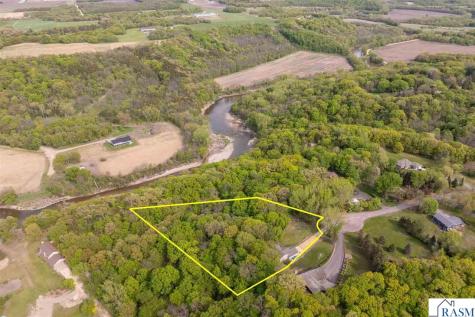 277 Red Ridge Road Good Thunder MN 56037