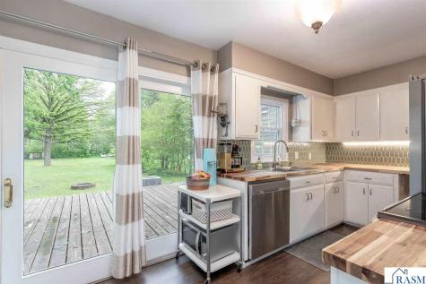 1215 Woodland Avenue Mankato MN 56001