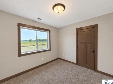 316 Falcon Run Eagle Lake MN 56024-1229