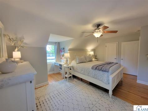 607 3rd Street N New Ulm MN 56073