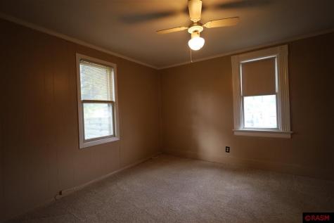 619 N Minnesota Street New Ulm MN 56073