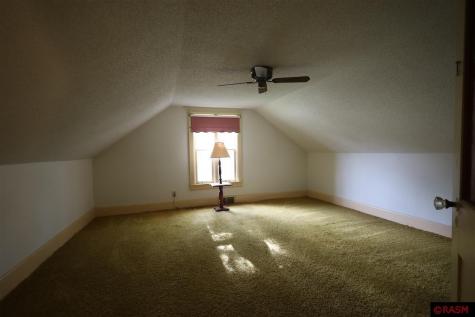 619 N Minnesota Street New Ulm MN 56073