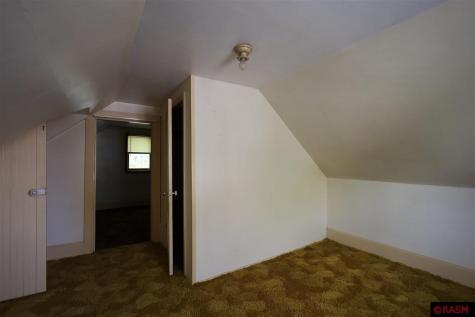619 N Minnesota Street New Ulm MN 56073