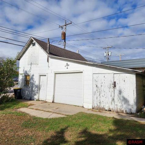 619 N Minnesota Street New Ulm MN 56073
