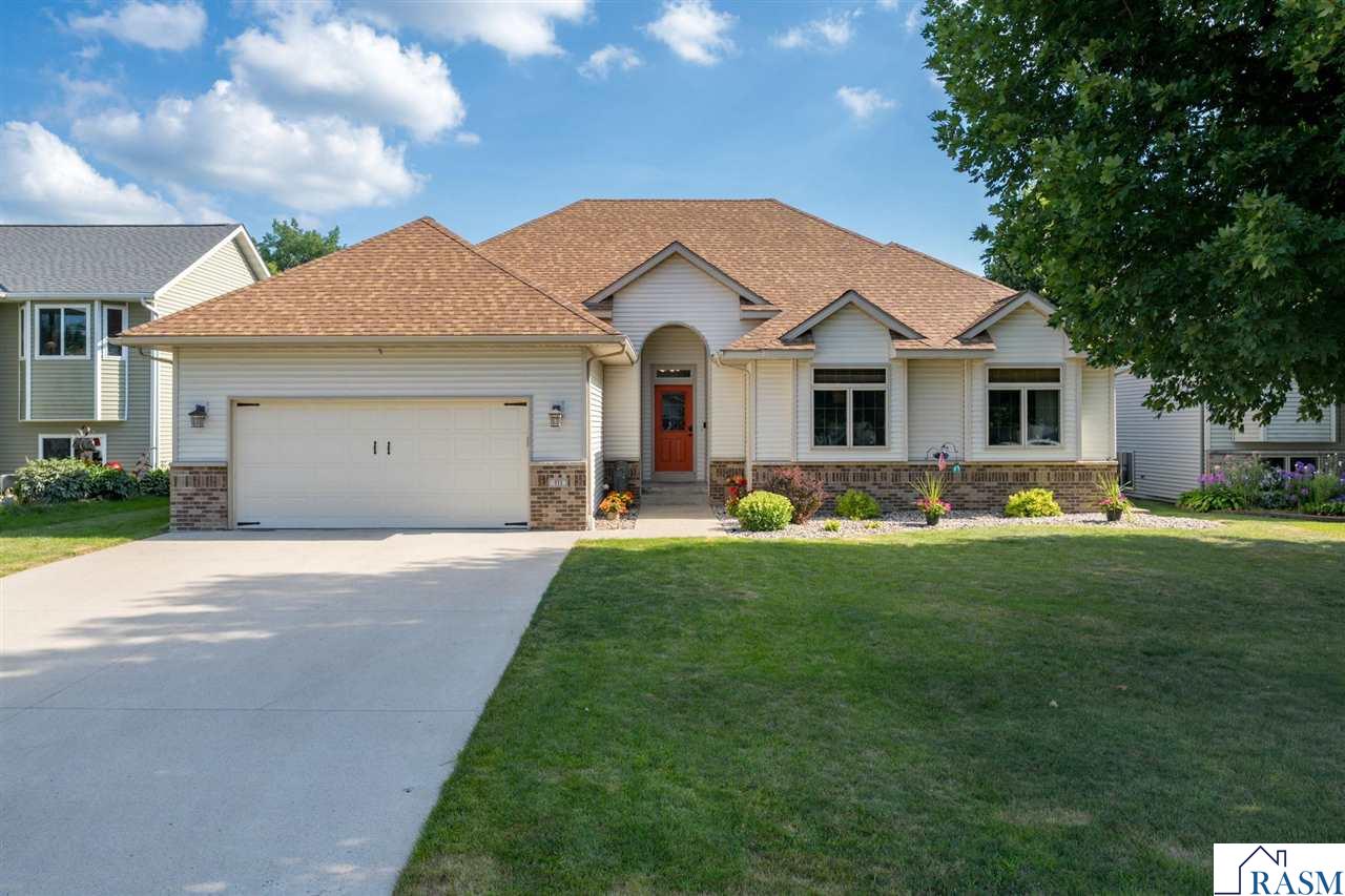 113 Cheetah Lane Mankato MN 56001
