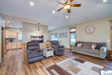 113 Cheetah Lane Mankato MN 56001