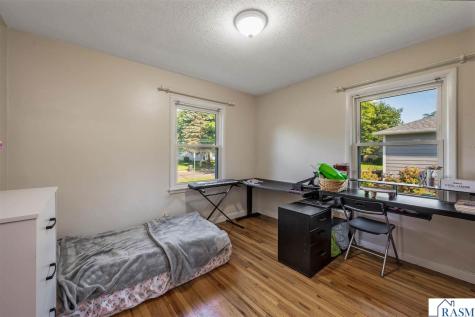 216 Haynes Street Mankato MN 56001
