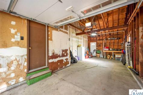 216 Haynes Street Mankato MN 56001