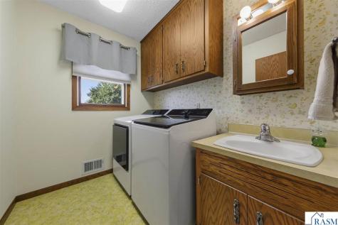127 Woodcrest Terrace Le Sueur MN 56058