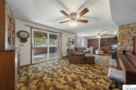 127 Woodcrest Terrace Le Sueur MN 56058