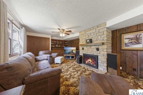 127 Woodcrest Terrace Le Sueur MN 56058