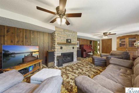 127 Woodcrest Terrace Le Sueur MN 56058