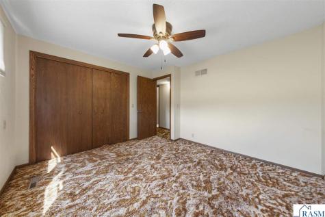 127 Woodcrest Terrace Le Sueur MN 56058