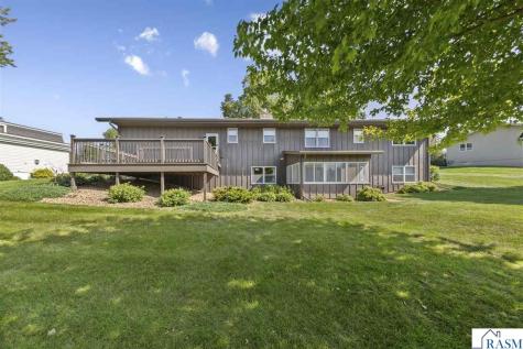 127 Woodcrest Terrace Le Sueur MN 56058