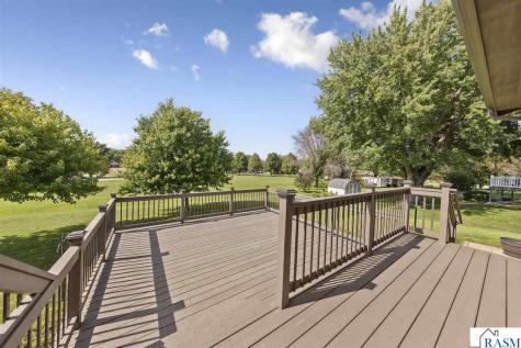 127 Woodcrest Terrace Le Sueur MN 56058
