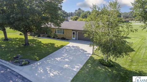 127 Woodcrest Terrace Le Sueur MN 56058