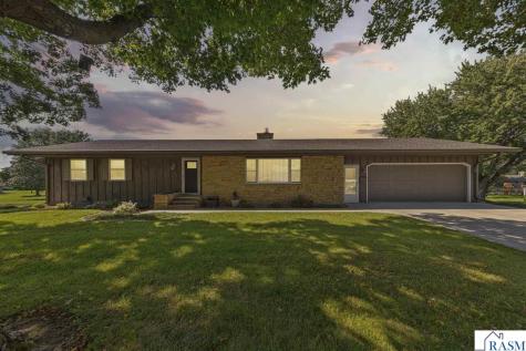 127 Woodcrest Terrace Le Sueur MN 56058