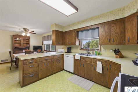 127 Woodcrest Terrace Le Sueur MN 56058