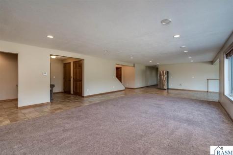 47204 Jason Adam Court Elysian MN 56028