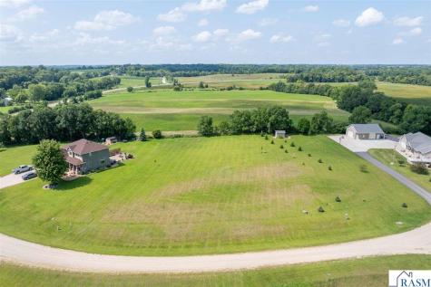 47204 Jason Adam Court Elysian MN 56028