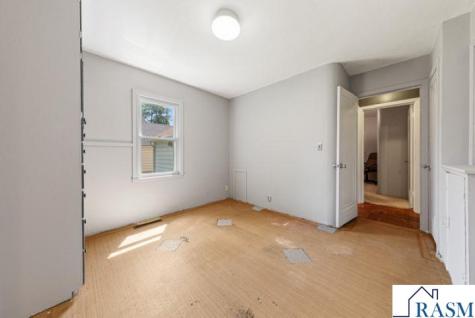 128 Rose Street Mankato MN 56001