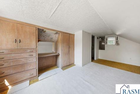 128 Rose Street Mankato MN 56001