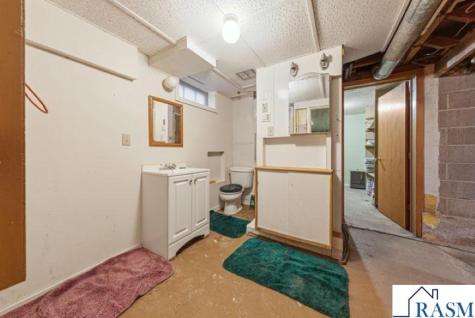 128 Rose Street Mankato MN 56001
