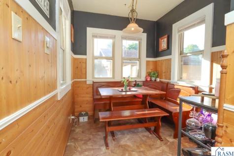 115 Hinckley Street Mankato MN 56001