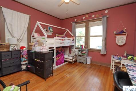 115 Hinckley Street Mankato MN 56001