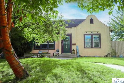 115 Hinckley Street Mankato MN 56001