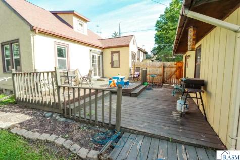 115 Hinckley Street Mankato MN 56001