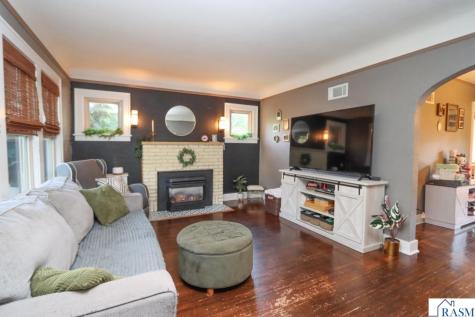 115 Hinckley Street Mankato MN 56001