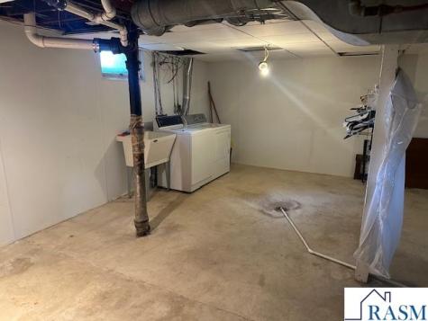 702 S 3rd Street St. Peter MN 56082