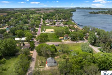104 NE Frank Avenue Elysian MN 56028