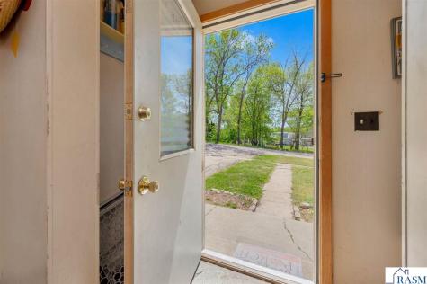 104 NE Frank Avenue Elysian MN 56028