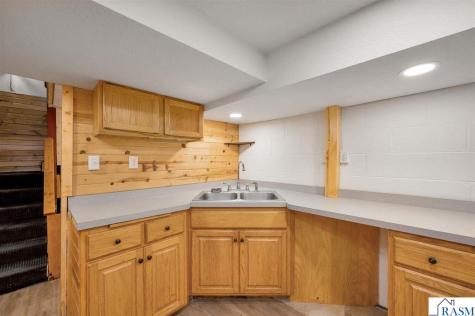 104 NE Frank Avenue Elysian MN 56028
