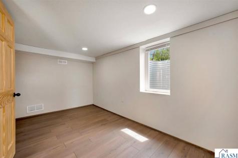 104 NE Frank Avenue Elysian MN 56028