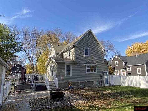 411 Hennepin Street North Winthrop MN 55396